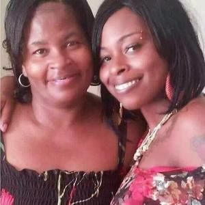 Meet your Posher, Katrina